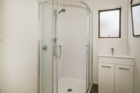 Photo of property in 1 Norfolk Place, Tairua, 3508