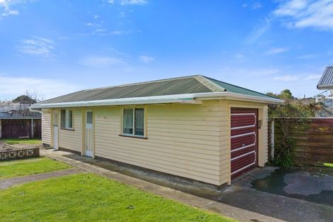 Photo of property in 17 Atmore Avenue, Otaki, 5512