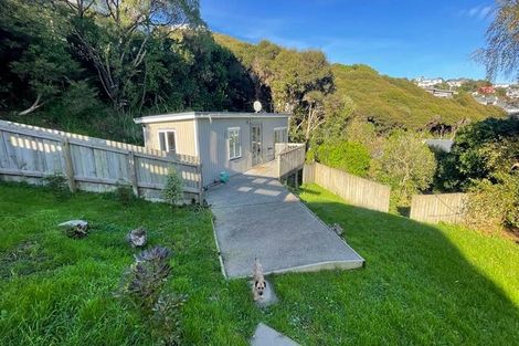 Photo of property in 6a Kiriwai Road, Paremata, Porirua, 5024