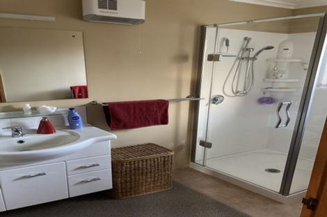 Photo of property in 8 Windsor Place, Mosgiel, 9024