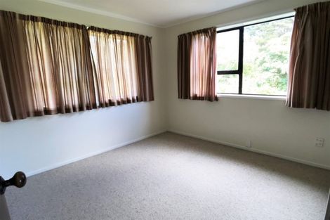 Photo of property in 96 Langana Avenue, Browns Bay, Auckland, 0630