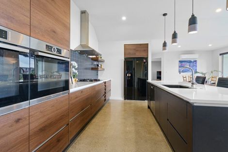 Photo of property in 13 Alan Livingston Drive, Cambridge, 3434