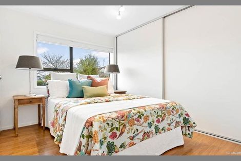 Photo of property in 1/30 Curacao Place, Half Moon Bay, Auckland, 2012