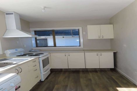 Photo of property in 63 Aorangi Road, Bryndwr, Christchurch, 8053