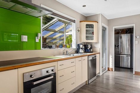 Photo of property in 17 Kirk Crescent, Kawerau, 3127