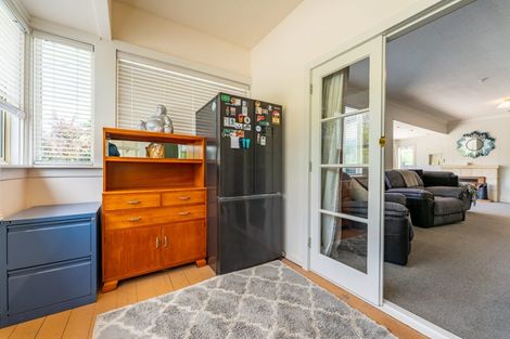 Photo of property in 8 London Street, Hampden, 9410