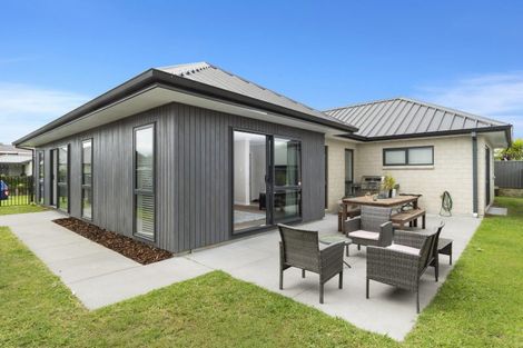 Photo of property in 4 Waghorn Street, Pyes Pa, Tauranga, 3112