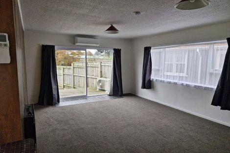 Photo of property in 2/2 Wynyard Street, Bell Block, New Plymouth, 4312
