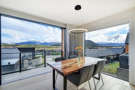 Photo of property in 39 Rannoch Drive, Jacks Point, Queenstown, 9371