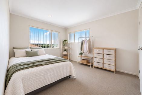 Photo of property in 44a Crossandra Drive, Mangere, Auckland, 2022