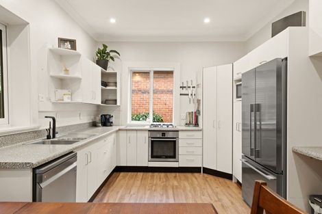 Photo of property in 4 Massey Avenue, Saint Clair, Dunedin, 9012