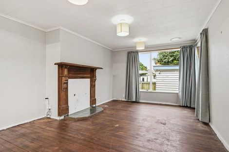 Photo of property in 2 Puriri Crescent, Hillcrest, Rotorua, 3015