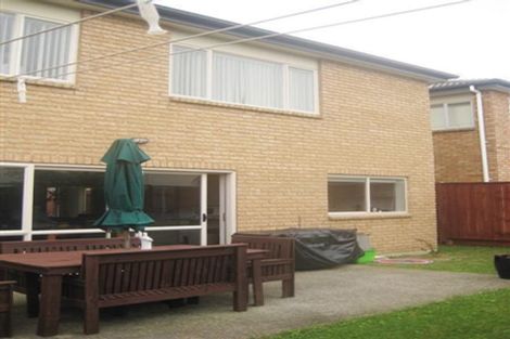 Photo of property in 42 Lilybank Crescent, East Tamaki, Auckland, 2013