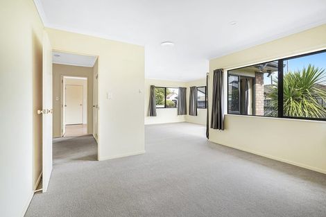 Photo of property in 59 Vardon Road, St Andrews, Hamilton, 3200