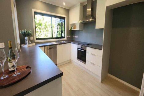 Photo of property in 35 Gallipoli Place, Paraparaumu, 5032