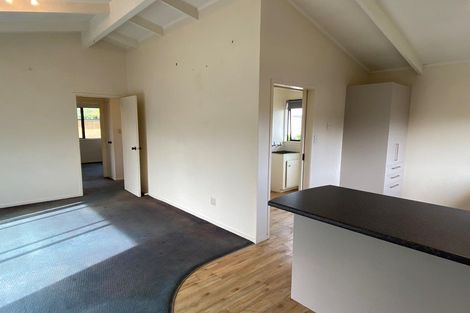 Photo of property in 12a Tamaki Bay Drive, Pakuranga, Auckland, 2010