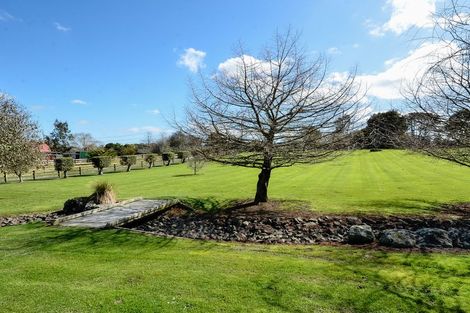 Photo of property in 198 Oraha Road, Kumeu, 0892