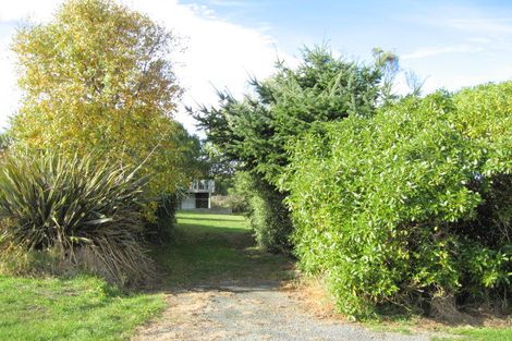 Photo of property in 37 Stirling Street, Kakanui, Oamaru, 9495