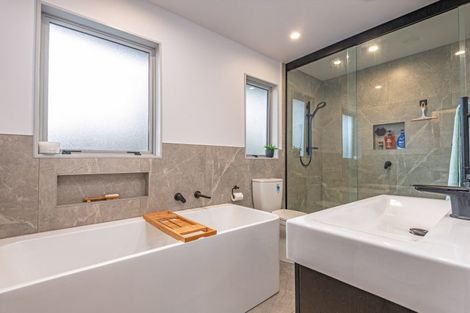 Photo of property in 3 Cascade Crescent, Westbrook, Palmerston North, 4412