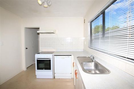 Photo of property in 1/107 Santiago Crescent, Unsworth Heights, Auckland, 0632