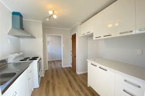 Photo of property in 75 Lewisham Street, Highland Park, Auckland, 2010