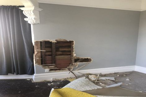 Photo of property in 10 Heriot Row, Dunedin Central, Dunedin, 9016