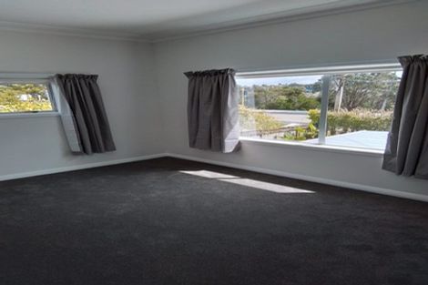 Photo of property in 133 Birkenhead Avenue, Birkenhead, Auckland, 0626