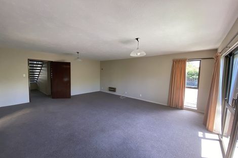 Photo of property in 21 Wadeley Road, Ilam, Christchurch, 8041