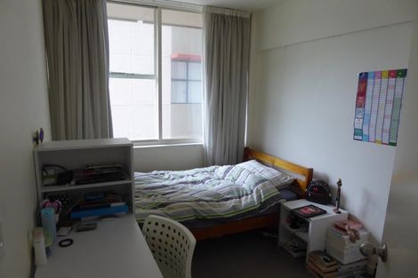 Photo of property in Terrace Tower Apartments, 9f/126 The Terrace, Wellington Central, Wellington, 6011