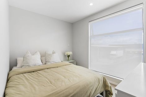 Photo of property in 32 Hinonga Loop, Silverdale, 0932