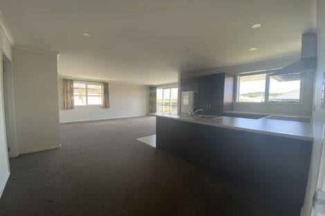 Photo of property in 11 Askew Lane, Pyes Pa, Tauranga, 3112