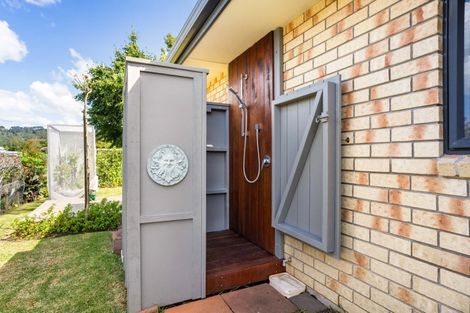 Photo of property in 105 Avalon Place, Whangamata, 3620