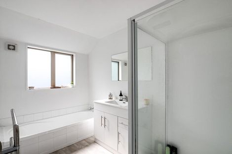 Photo of property in 80 Brockworth Place, Riccarton, Christchurch, 8011