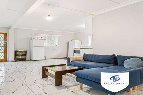 Photo of property in 38 Great South Road, Papakura, 2110