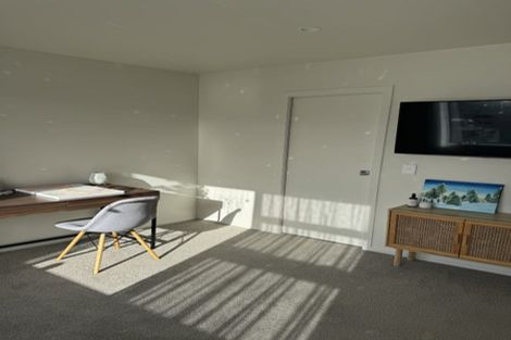 Photo of property in 2/91 Oxford Terrace, Epuni, Lower Hutt, 5011