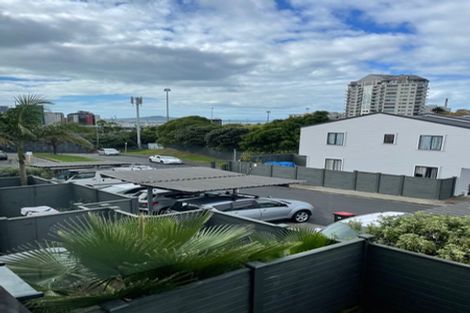 Photo of property in Greenwich Apartments, 18/3 Burton Street, Grafton, Auckland, 1010