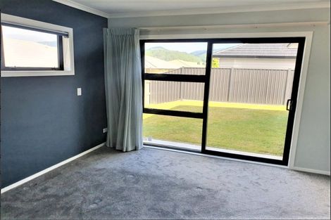 Photo of property in 51 Buddle Road, Wallaceville, Upper Hutt, 5018