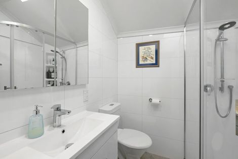 Photo of property in 35 Plympton Street, Brooklands, New Plymouth, 4310