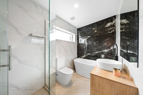 Photo of property in 36d Staveley Avenue, Mount Roskill, Auckland, 1041