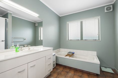 Photo of property in 3/829 Heaphy Terrace, Claudelands, Hamilton, 3214