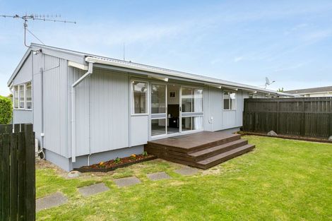 Photo of property in 65 Hinekura Avenue, Taupo, 3330