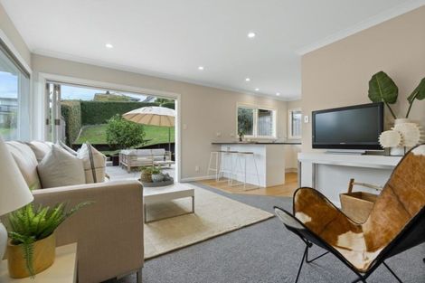 Photo of property in 1/99 Mountbatten Avenue, Hillcrest, Auckland, 0627