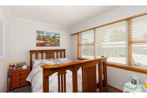 Photo of property in 76 Rhodes Street, Waimate, 7924