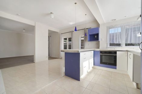 Photo of property in 345 Main Road, Huapai, Kumeu, 0810
