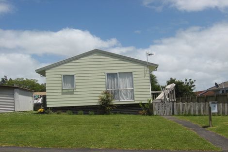 Photo of property in 4 Hanford Place, Clendon Park, Auckland, 2103