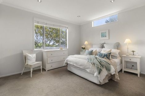 Photo of property in 89a Beach Haven Road, Beach Haven, Auckland, 0626
