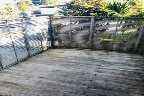 Photo of property in 1/43 Seaton Road, Murrays Bay, Auckland, 0630