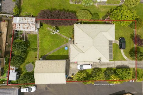 Photo of property in 32 Pemberton Crescent, Greerton, Tauranga, 3112