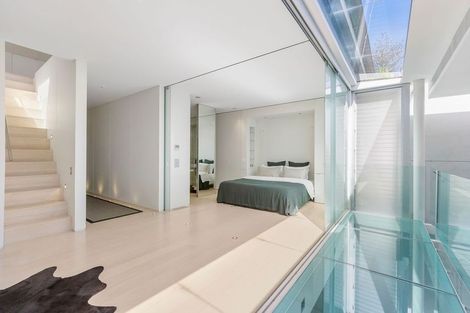 Photo of property in 2/6 Alberon Place, Parnell, Auckland, 1052