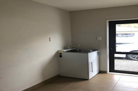 Photo of property in 46b Brains Road, Kelston, Auckland, 0602